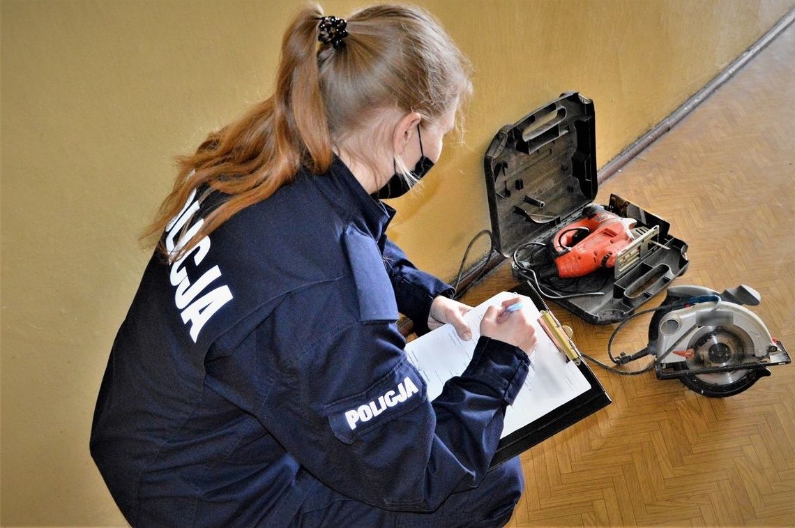 Policjanci szukają właścicieli przedmiotów skradzionych z piwnic na Suchostrzygach