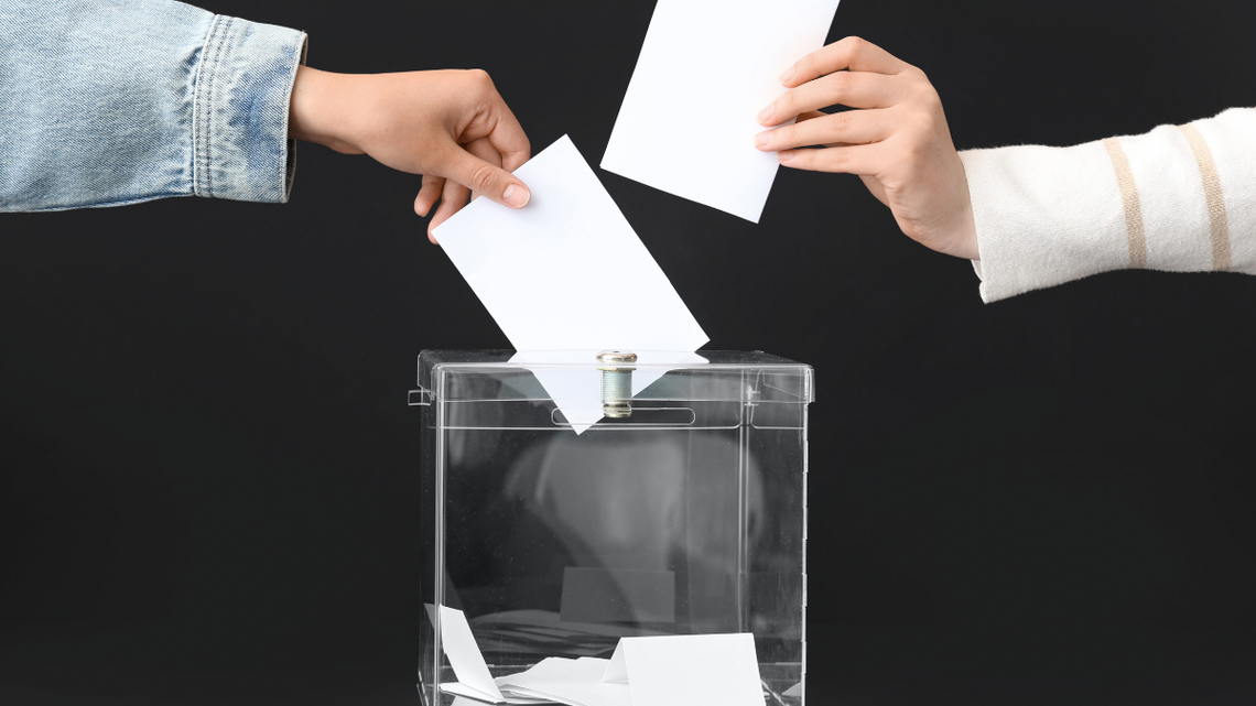 Ponowne liczenie głosów wybiorczych na finiszu. Będzie raport Ponowne liczenie głosów wybiorczych na finiszu. Będzie raport