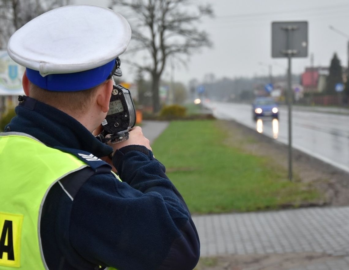 Powiat starogardzki: Kaskadowy pomiar prędkości na drogach. Policja prowadziła kontrole kierowców