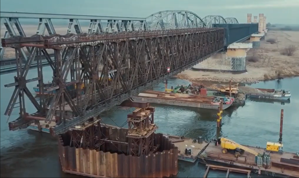 Pozwolenie na odbudowę Mostu Tczewskiego straciło ważność - kto popełnił błąd?