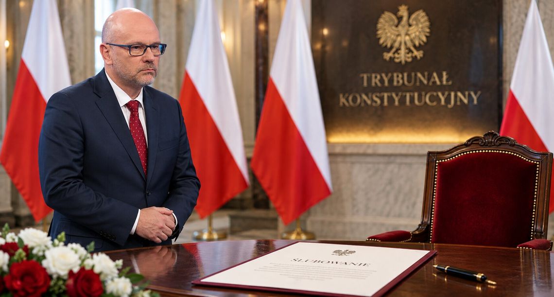 Prezydent blokuje ślubowanie? Komisja Wenecka wskazała wyjście z pata w TK Prezydent blokuje ślubowanie? Komisja Wenecka wskazała wyjście z pata w TK