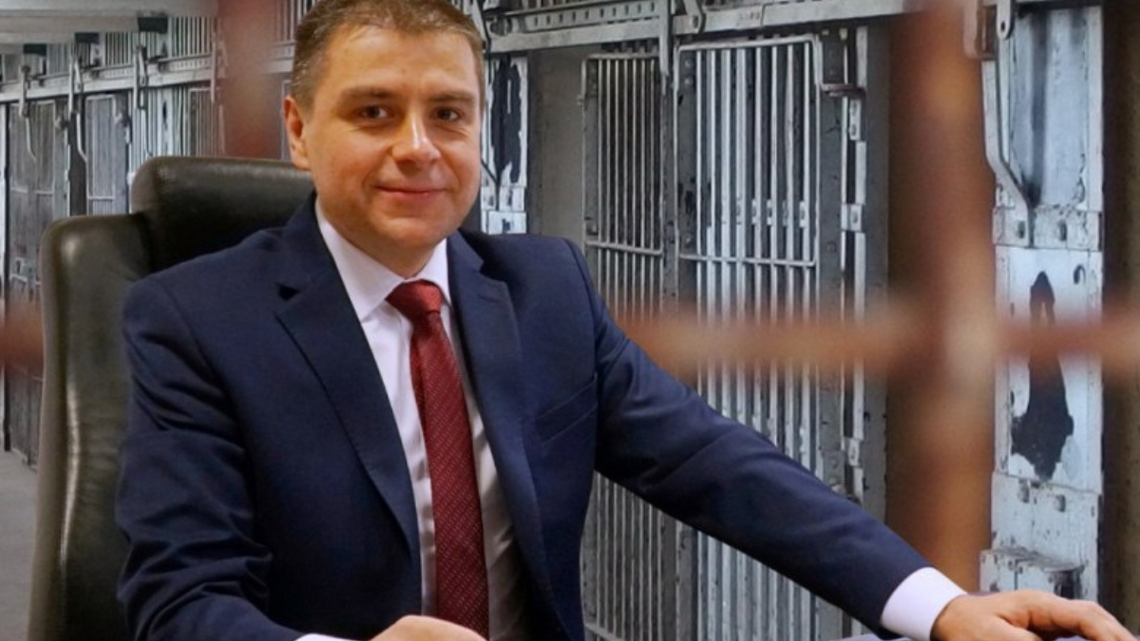 Prezydent miasta trafi za kratki. I nie jest to żart