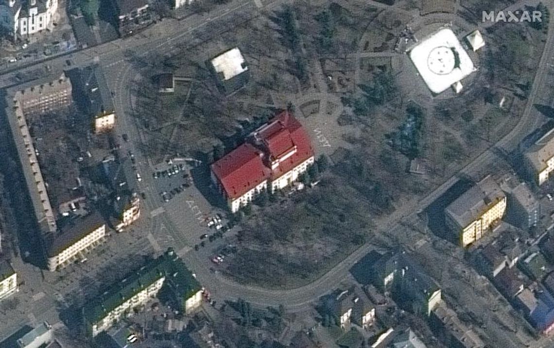 Rosjanie zbombardowali teatr w Mariupolu. Było w nim ponad tysiąc osób, w tym dzieci!