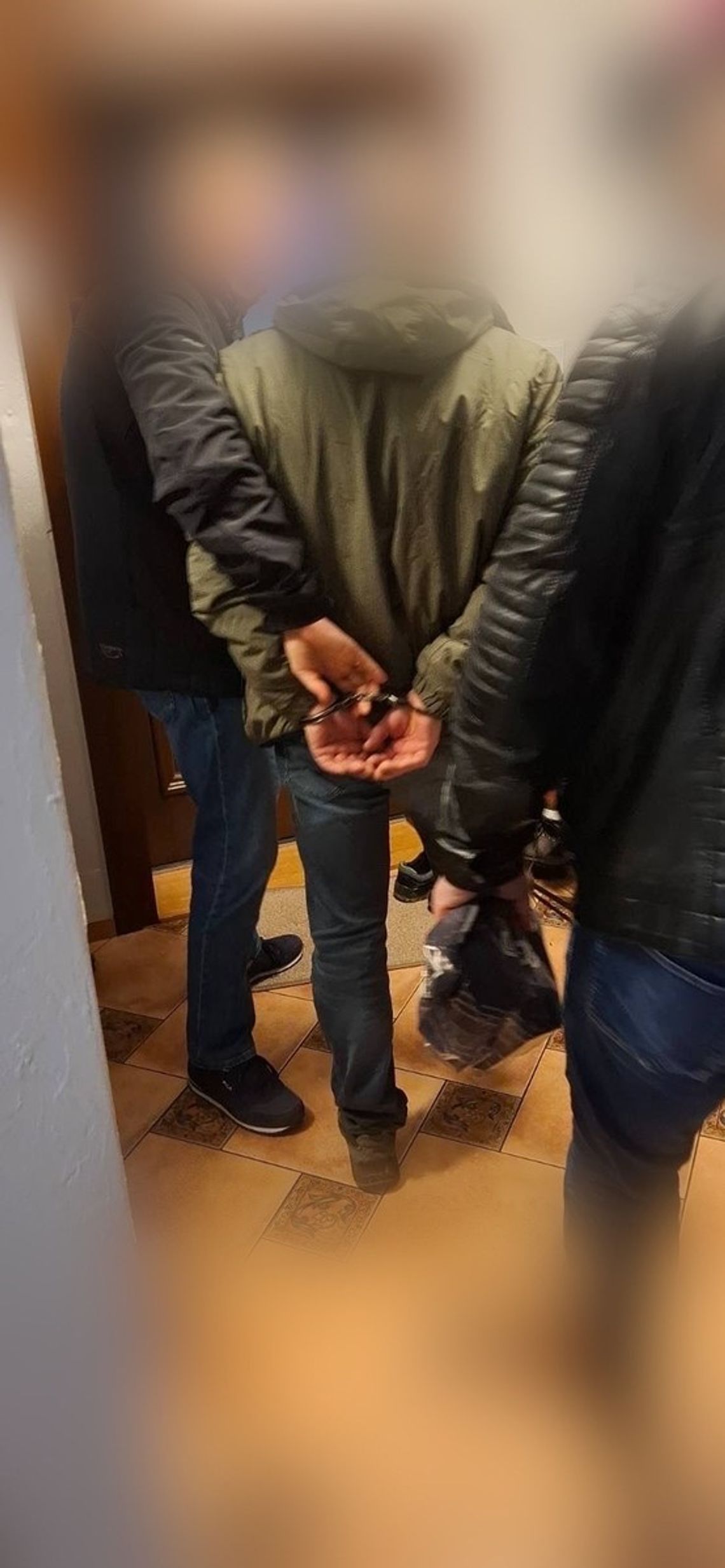 Seria włamań przerwana. Kryminalni z Tczewa zatrzymali sprawcę działającego w kilku powiatach. Seria włamań przerwana. Kryminalni z Tczewa zatrzymali sprawcę działającego w kilku powiatach.