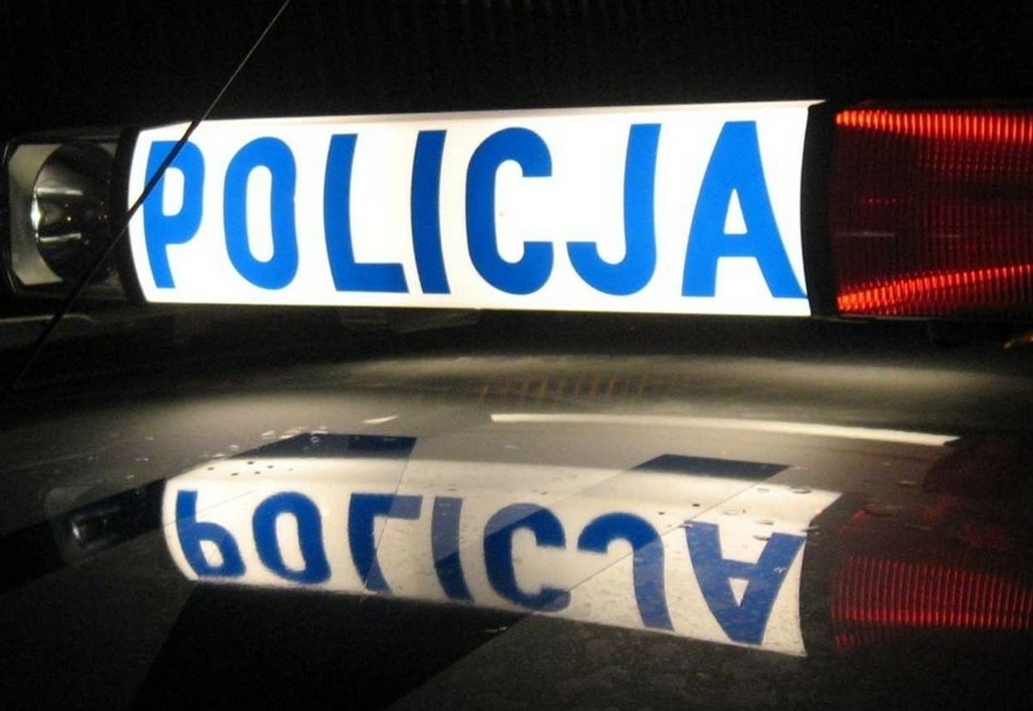 Starogard Gdański: Nietrzeźwy 20-latek jeździł w nocy po parkingu miejskim