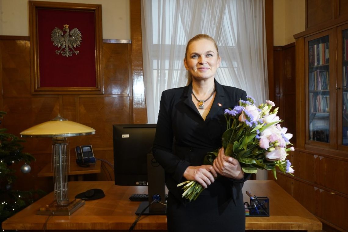 Świadectwa dla ministrów. Jest pała na koniec roku szkolnego Świadectwa dla ministrów. Jest pała na koniec roku szkolnego