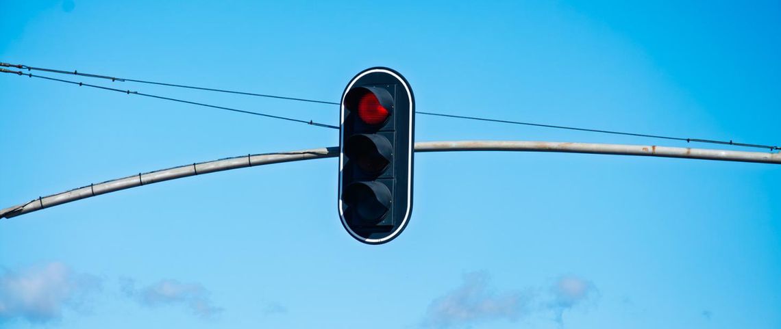 [UWAGA KIEROWCY] System RedLight na Alei Solidarności