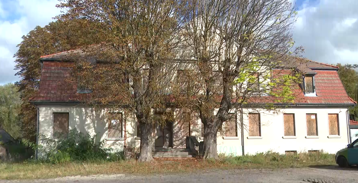 Szansa dla zabytku na Piotrowie: Tczew ogłasza trzeci przetarg na dworek z 1906 roku Szansa dla zabytku na Piotrowie: Tczew ogłasza trzeci przetarg na dworek z 1906 roku