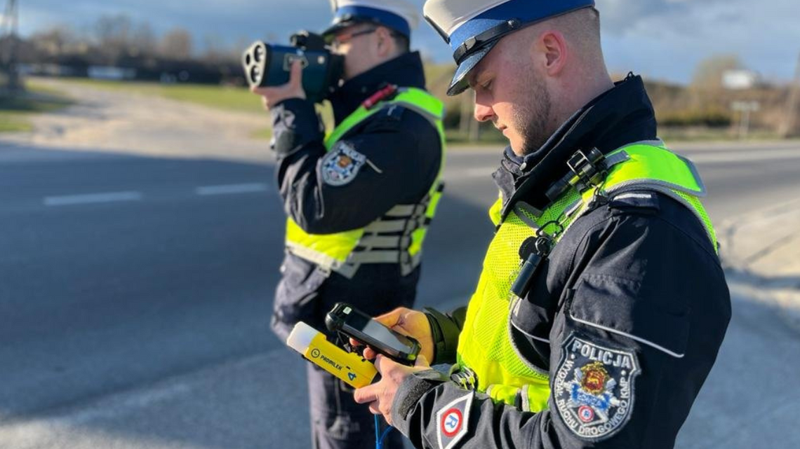 Ta aplikacja ochroni cię przed policją. Stworzyli ją… policjanci