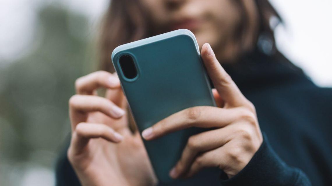 Tak Polacy przenoszą numery telefonów. Na topie są małe sieci