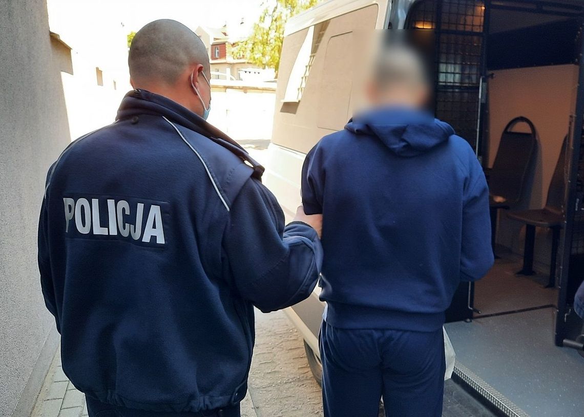 Tczew: Policjanci zatrzymali poszukiwanego listem gończym