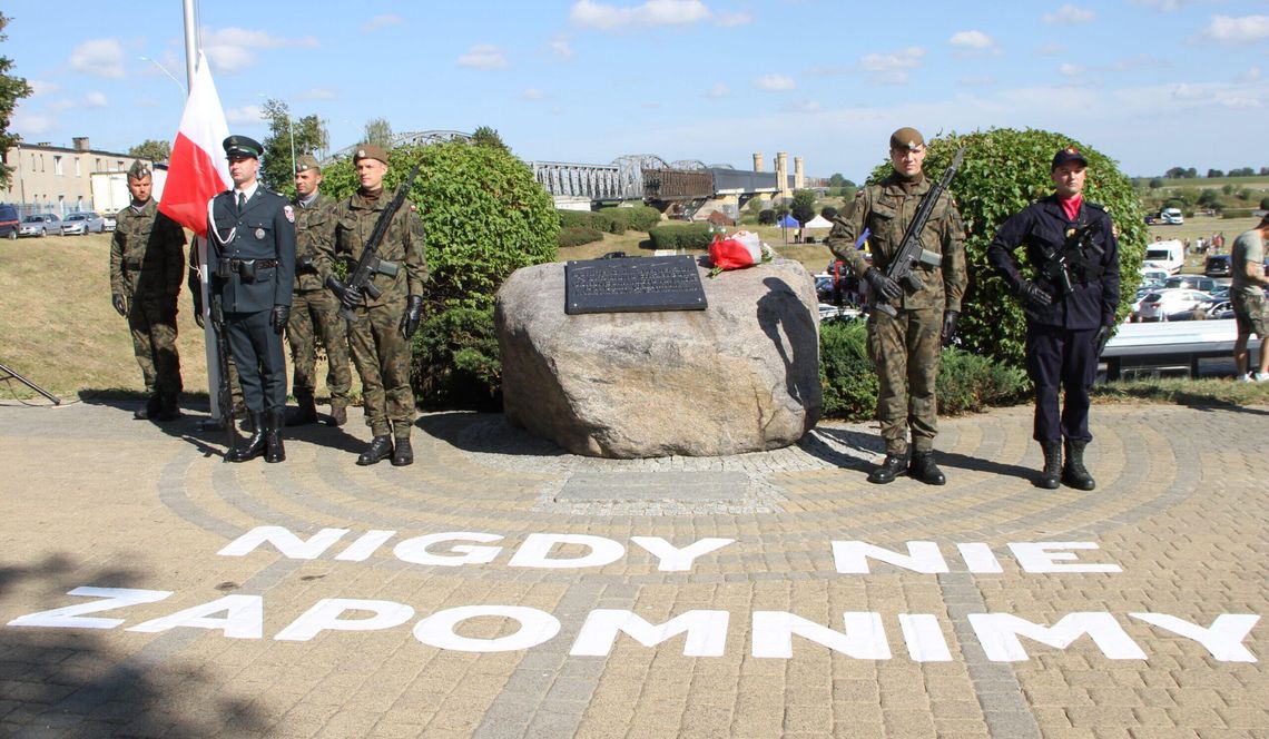 Tczewskie uroczystości patriotyczne z okazji 86. rocznicy wybuchu II Wojny Światowej