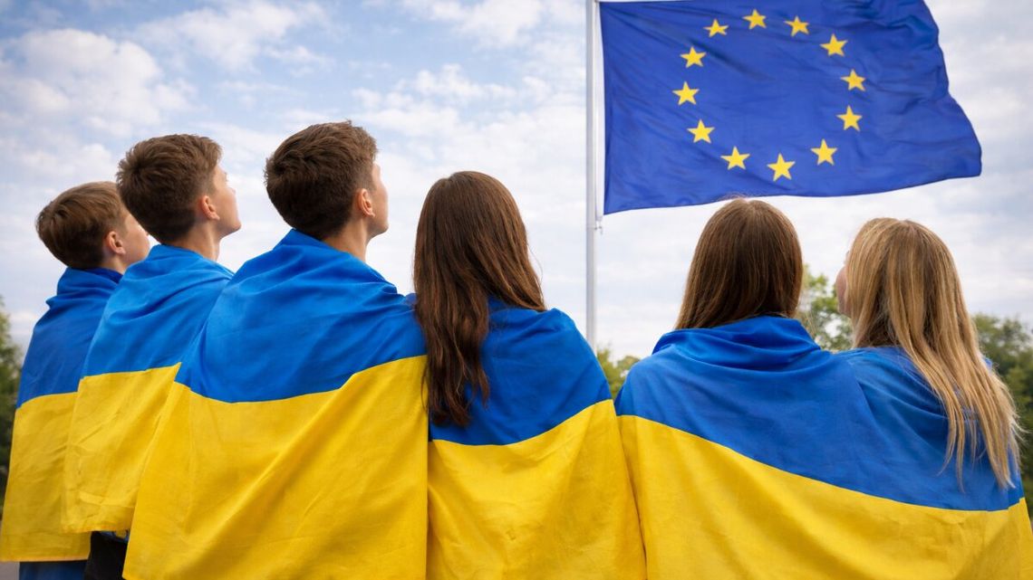 Ukraina w Unii Europejskiej. Polacy są na tak pod jednym warunkiem