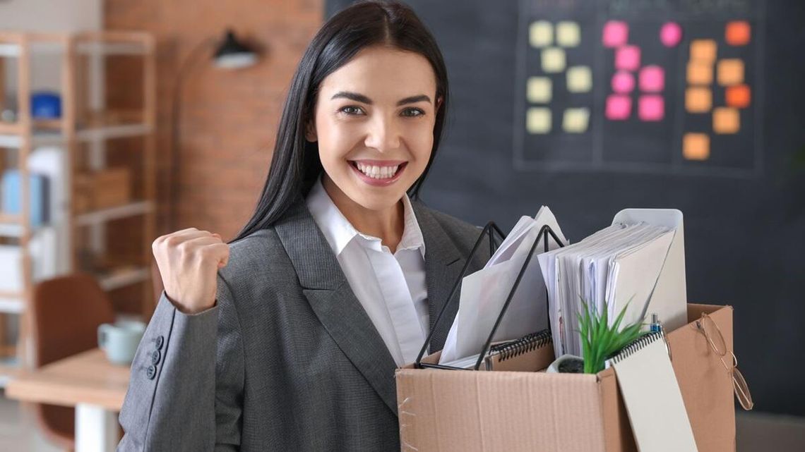 W Polsce lepiej leniuchować, niż pracować? Zasiłki są całkiem spore