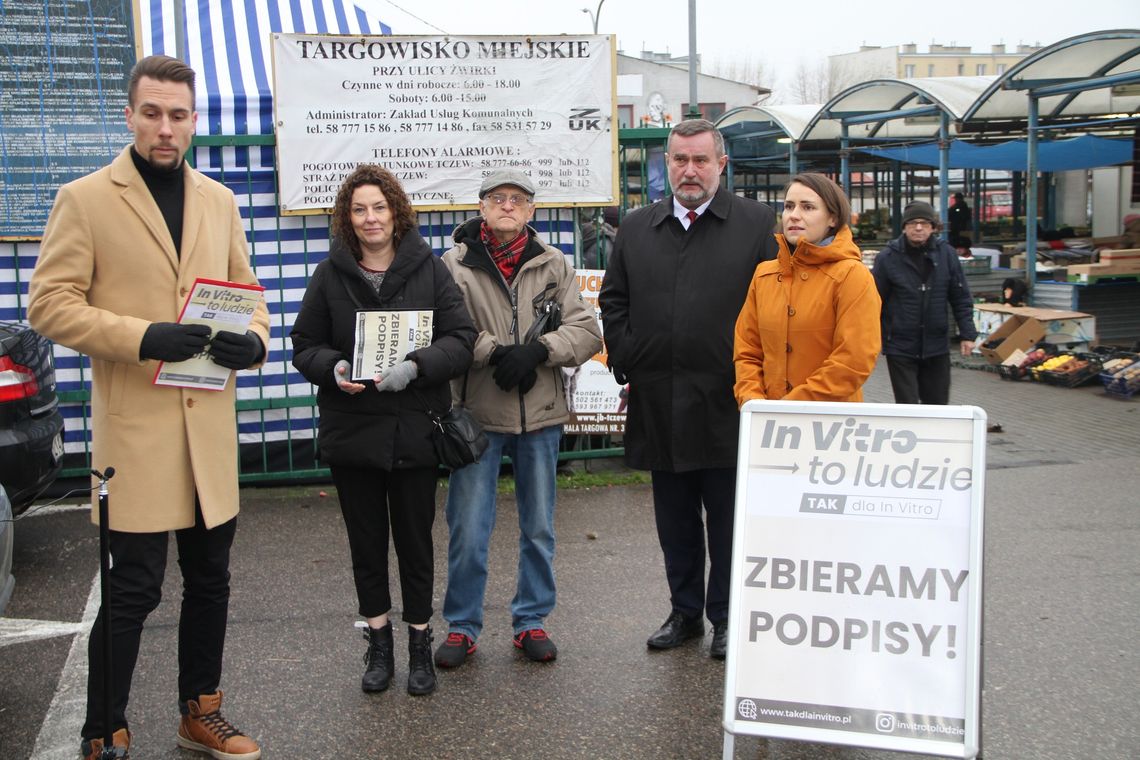 W Tczewie zbierano podpisy pod obywatelskim projektem ustawy "TAK dla In Vitro"