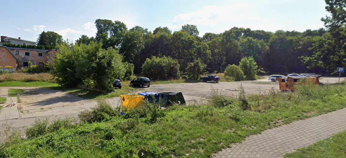 Walka z podrzucaniem śmieci. Prezydent Tczewa o planach przy ul. Kołłątaja