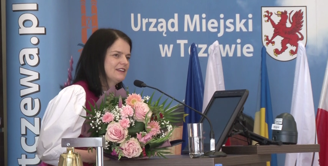 Wyróżnienie dla Magdaleny Kubickiej-Netki na sesji Rady Miasta Wyróżnienie dla Magdaleny Kubickiej-Netki na sesji Rady Miasta