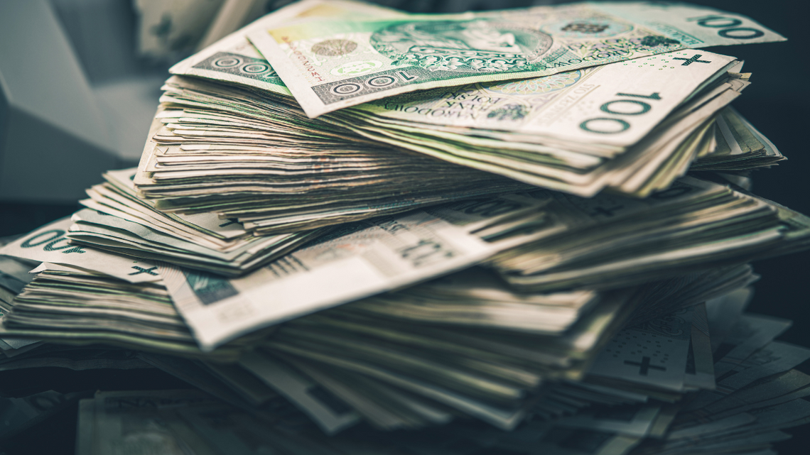 Zaliczyli skok do drugiego progu. Sprawdź, ile zarabiają