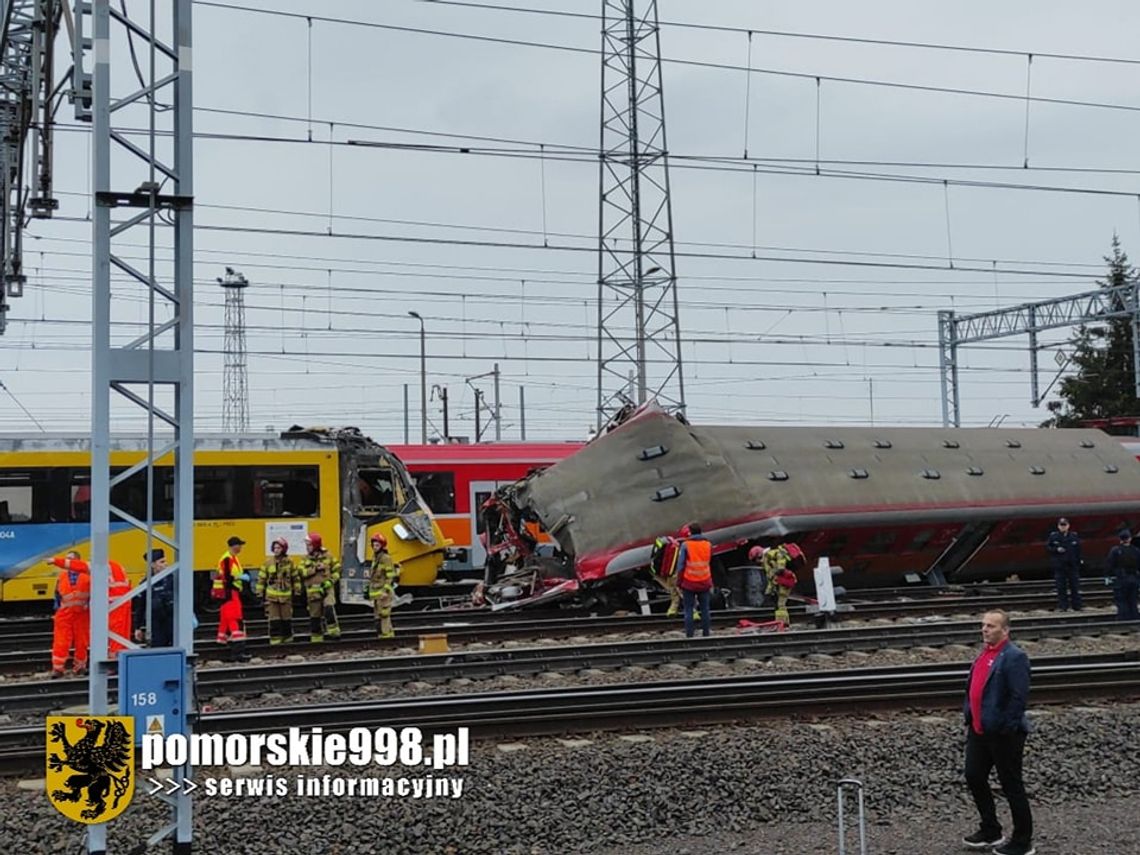 Zderzenie dwóch pociągów w Gdyni. Kilka osób zostało rannych [AKTUALIZACJA]