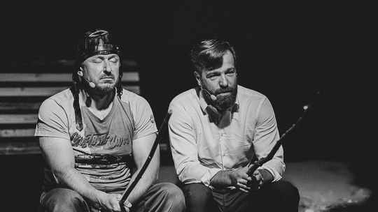 Tu leży pies pogrzebany – spektakl teatralny