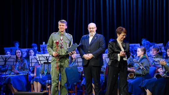 Animator roku Grzegorz Oszmana Tczewska Gala Wolontariatu.jpg