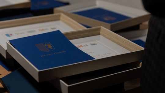 Wyróżnienia Powiatowa Gala Wolontariatu.jpg