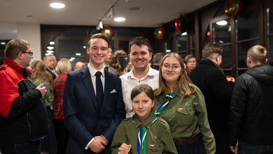 Wyróżnienie Grupa wolontariuszy roku Szkolne koło Caritas ZSK Tczewska Gala Wolontariatu 2.jpg